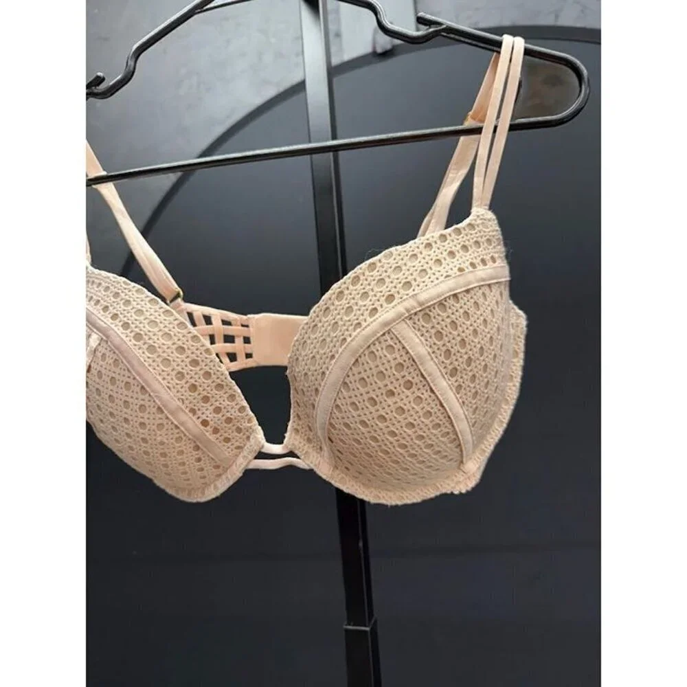 Victoria's Secret Very Sexy Push-Up Bra